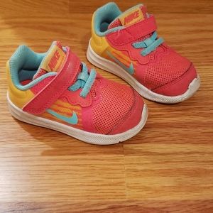 Nike sneakers toddler size 5
